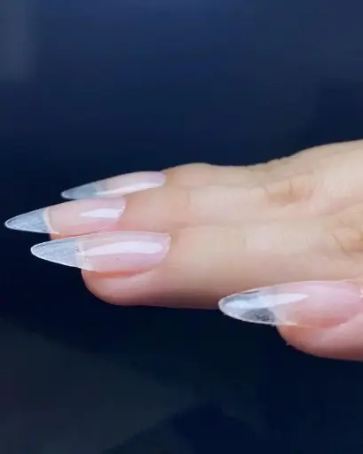 Uñas aprés (Mediana)
